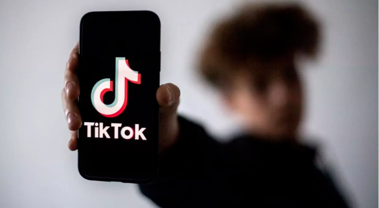 英国TikTok直播.png