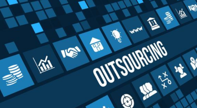 IT OUTSOURCING1.png