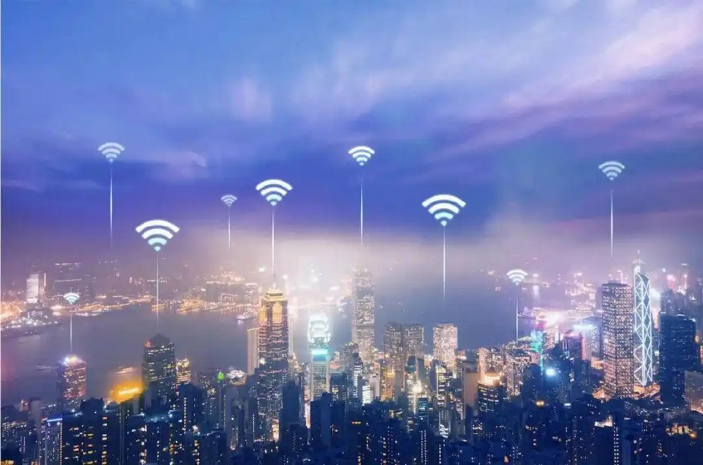 Struggling with Complex Enterprise Network Management SDWAN Delivers the Solution.jpg
