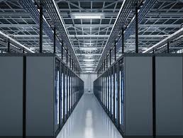 Should Small Foreign Trade Enterprises Choose a US Server Key Considerations.jpg